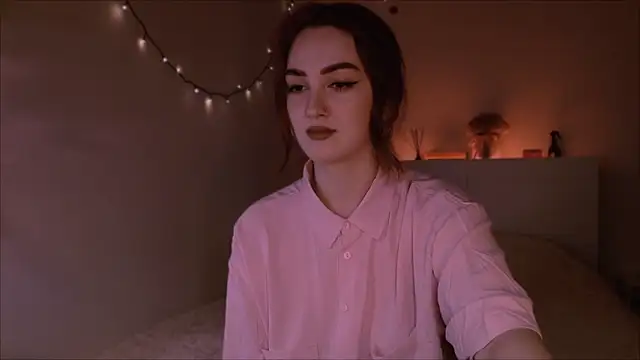 LilyFarey online show from February 23, 2025, 8:22 pm