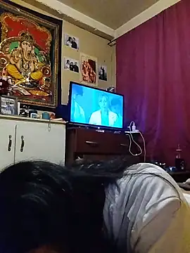 skinblack18 online show from March 28, 2026, 8:14 am