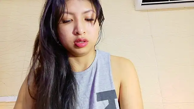 Snapshot of Sweet_baby_hellen chatting on March 8, 2025, 3:50 am Sweet baby hellen online show from March 8, 2025, 3:50 am