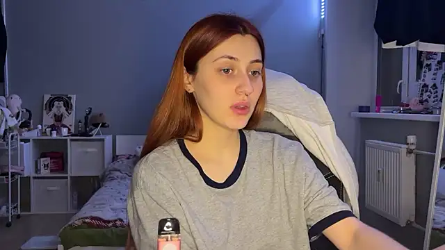 Uniarten online show from February 27, 2025, 9:14 pm