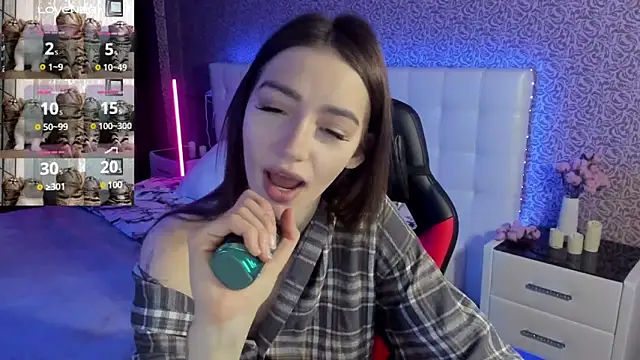 Snapshot of SophieCatty chatting on February 21, 2025, 6:07 am SophieCatty online show from February 21, 2025, 6:07 am