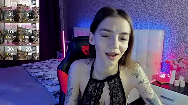 Snapshot of SophieCatty chatting on March 21, 2025, 7:33 am SophieCatty online show from March 21, 2025, 7:33 am