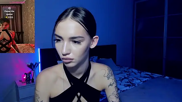 Snapshot of SophieCatty chatting on September 24, 2025, 12:47 am SophieCatty online show from September 24, 2025, 12:47 am