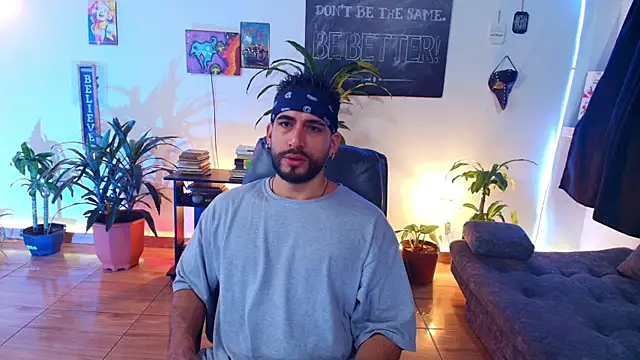 RyanCarter  online show from April 22, 2026, 1:34 pm