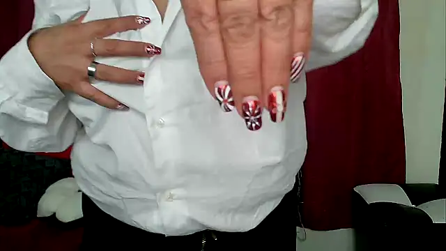 yayita mature online show from January 7, 2025, 5:42 pm