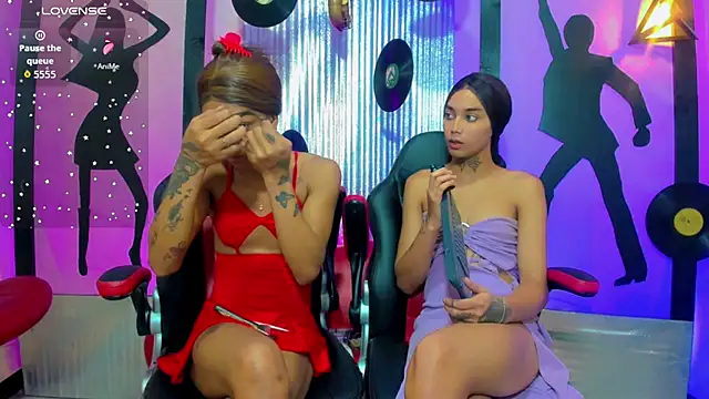 Snapshot of nickyminach_ chatting on December 5, 2025, 12:03 pm nickyminach online show from December 5, 2025, 12:03 pm