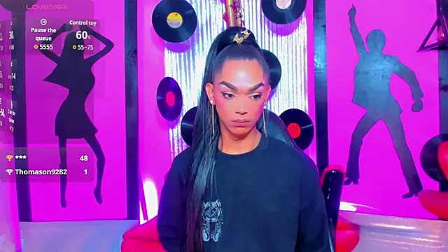 Snapshot of nickyminach_ chatting on February 24, 2026, 7:56 pm nickyminach online show from February 24, 2026, 7:56 pm