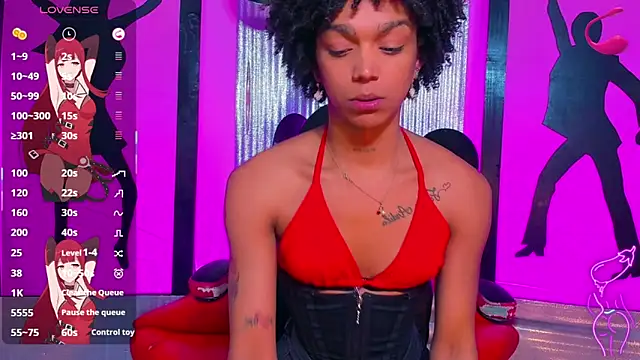 nickyminach  online show from April 15, 2026, 7:32 pm