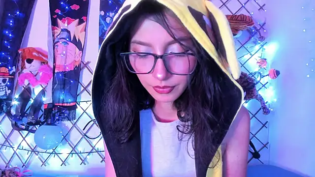 Snapshot of Alice_jacobs1 chatting on February 6, 2025, 4:42 am Alice jacobs1 online show from February 6, 2025, 4:42 am