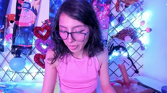 Snapshot of Alice_jacobs1 chatting on February 11, 2025, 8:26 am Alice jacobs1 online show from February 11, 2025, 8:26 am