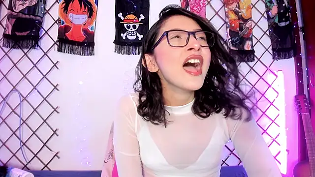 Snapshot of Alice_jacobs1 chatting on October 15, 2025, 3:50 am Alice jacobs1 online show from October 15, 2025, 3:50 am