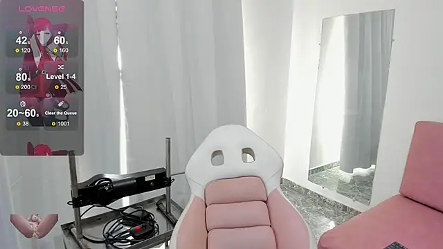 Adele LatinLady online show from February 5, 2025, 8:35 pm