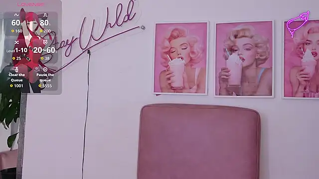 Snapshot of Adele_LatinLady chatting on February 11, 2026, 9:09 pm Adele LatinLady online show from February 11, 2026, 9:09 pm