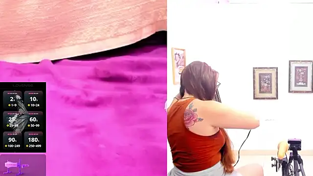 Paulina Davis  online show from February 28, 2025, 3:48 am