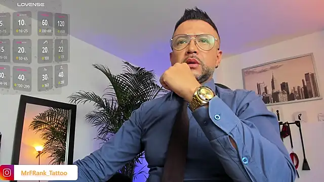 MrFrank tattoo online show from January 18, 2025, 12:47 pm