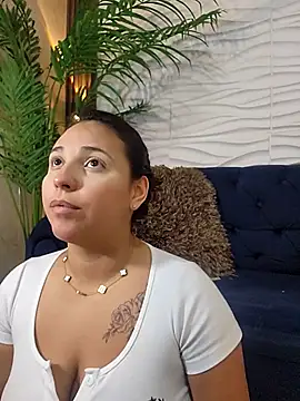 LizzRouse online show from March 30, 2026, 9:49 pm