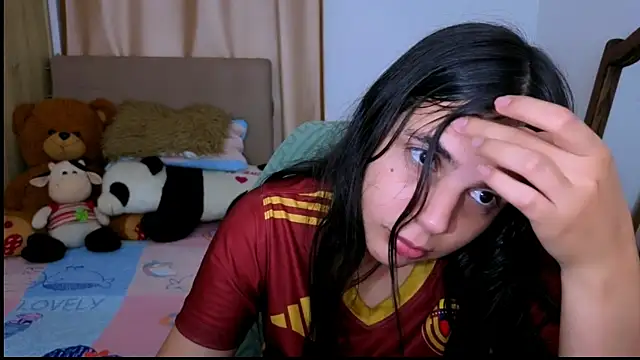  elenna online show from November 28, 2025, 5:15 pm