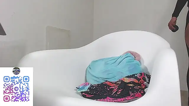 Snapshot of Upskirt_Squirt96 chatting on September 11, 2025, 1:11 pm Upskirt Squirt96 online show from September 11, 2025, 1:11 pm