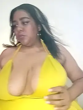 BiancaFollerach online show from September 13, 2025, 1:44 pm