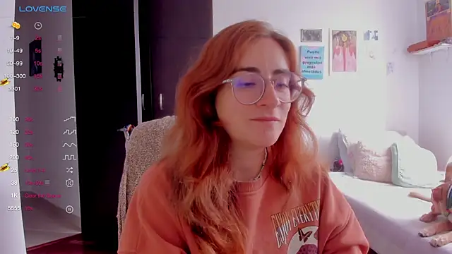 Snapshot of linda_giggle chatting on January 8, 2025, 1:41 pm linda giggle online show from January 8, 2025, 1:41 pm