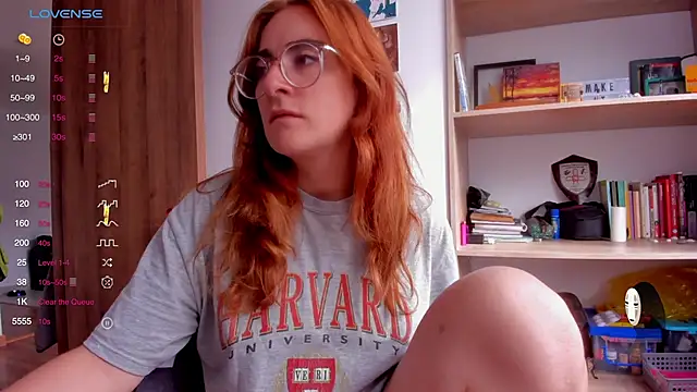 Snapshot of linda_giggle chatting on February 20, 2025, 1:40 pm linda giggle online show from February 20, 2025, 1:40 pm