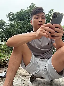 Naughty--asian online show from April 9, 2026, 11:32 pm