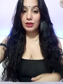 Deina bunny online show from December 6, 2024, 4:47 am