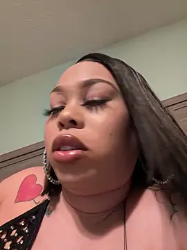 ThickAssRena online show from December 8, 2024, 2:49 am