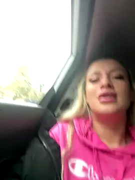 Snapshot of SinwithAmy chatting on November 29, 2025, 9:56 am SinwithAmy online show from November 29, 2025, 9:56 am