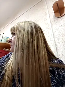 Snapshot of Office_Albertina chatting on February 2, 2026, 10:30 pm Office Albertina online show from February 2, 2026, 10:30 pm