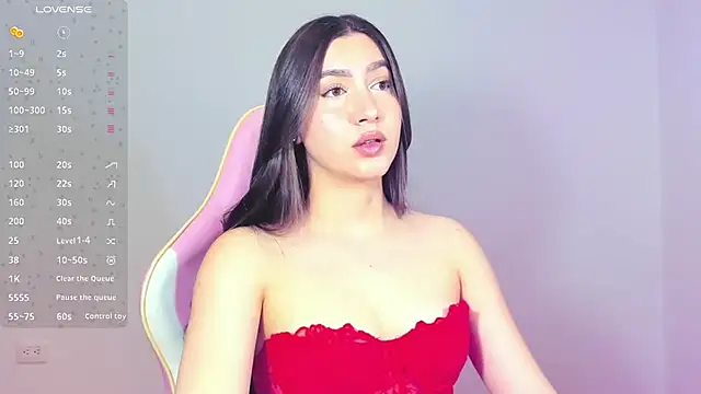 Snapshot of alice-love1 chatting on December 14, 2024, 12:33 am alice-love1 online show from December 14, 2024, 12:33 am