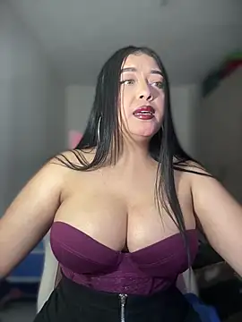 cami ortiz   online show from January 25, 2025, 2:37 am