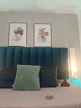 Madisonsmiith online show from March 11, 2026, 8:04 pm