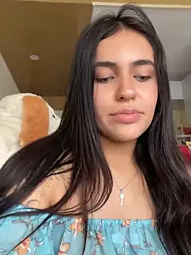 Snapshot of DaphneUwu chatting on February 26, 2025, 8:54 pm DaphneUwu online show from February 26, 2025, 8:54 pm