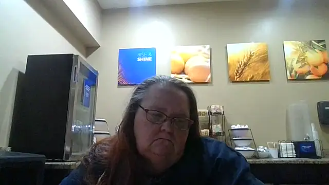 Snapshot of Hornybbw1978 chatting on November 25, 2025, 8:47 am Hornybbw1978 online show from November 25, 2025, 8:47 am