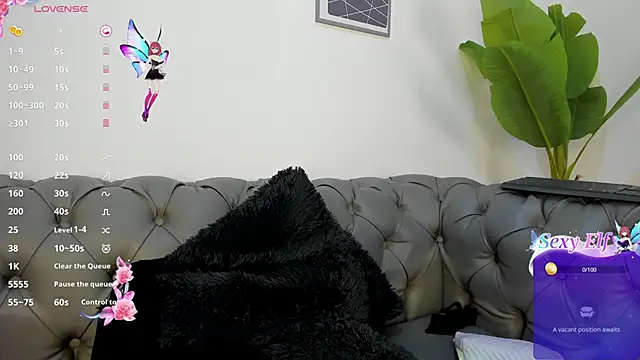 Snapshot of Dounia_nagi chatting on March 9, 2025, 1:46 am Dounia nagi online show from March 9, 2025, 1:46 am