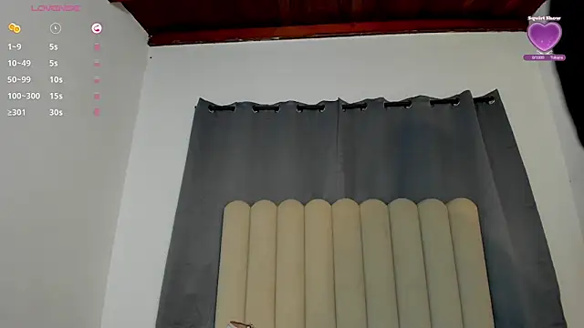 Snapshot of Dounia_nagi chatting on October 2, 2025, 1:51 pm Dounia nagi online show from October 2, 2025, 1:51 pm