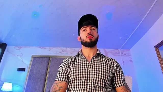 MarkWalker   online show from February 18, 2025, 4:37 pm