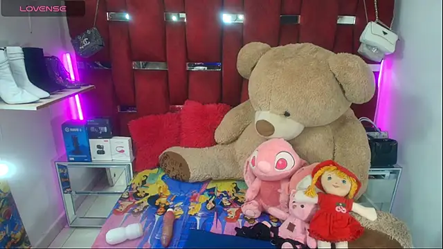 Ginna doll online show from May 16, 2026, 6:28 pm
