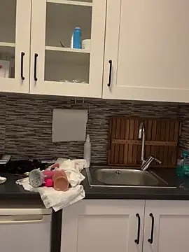 Snapshot of InKed-Kathy chatting on December 3, 2024, 7:55 pm InKed-Kathy online show from December 3, 2024, 7:55 pm