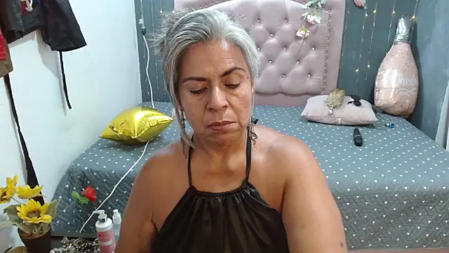 lalisha 96 online show from April 9, 2026, 1:27 am