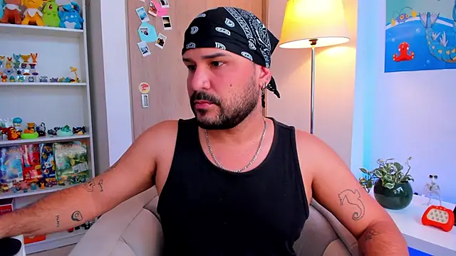 Snapshot of nicolas_cox chatting on October 12, 2025, 8:52 pm nicolas cox online show from October 12, 2025, 8:52 pm