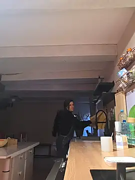 Lina lou4 online show from November 22, 2025, 4:06 pm