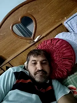Amandev7 online show from June 8, 2026, 2:01 am
