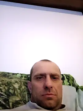 Roman0798 online show from December 16, 2024, 6:32 am