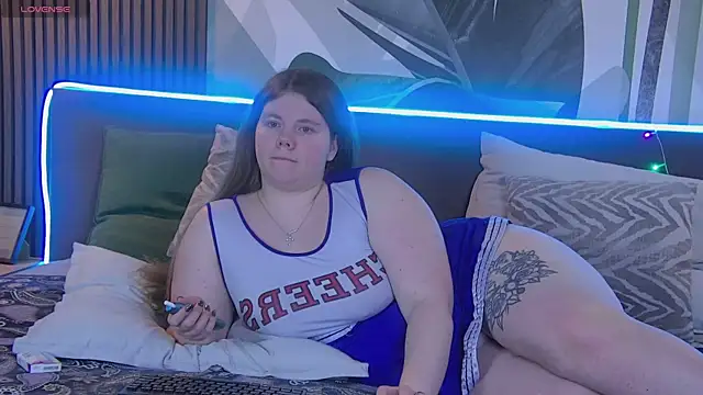 RubyValen online show from January 27, 2025, 1:37 am