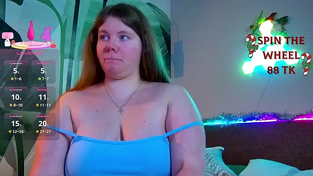 RubyValen online show from December 22, 2025, 1:13 am