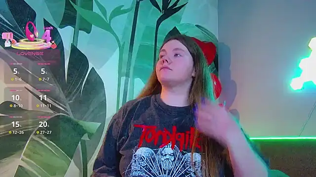 RubyValen online show from March 17, 2026, 1:43 am