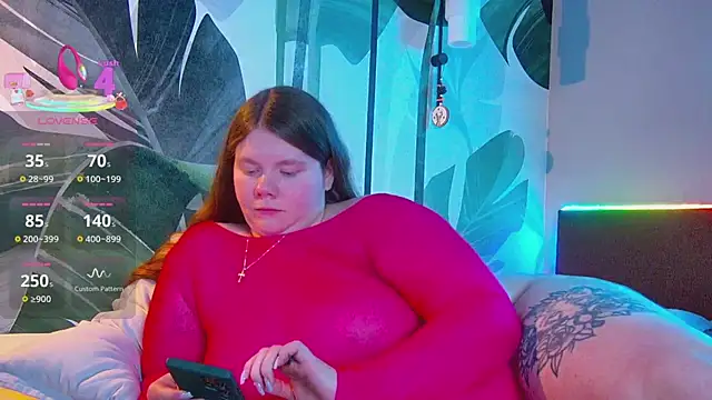 RubyValen online show from April 4, 2026, 1:15 am