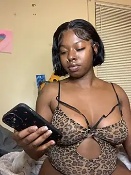 TinyBlazian901 online show from September 16, 2025, 3:29 am